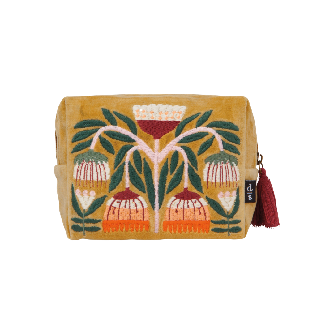 Venus Embroidered Pouch