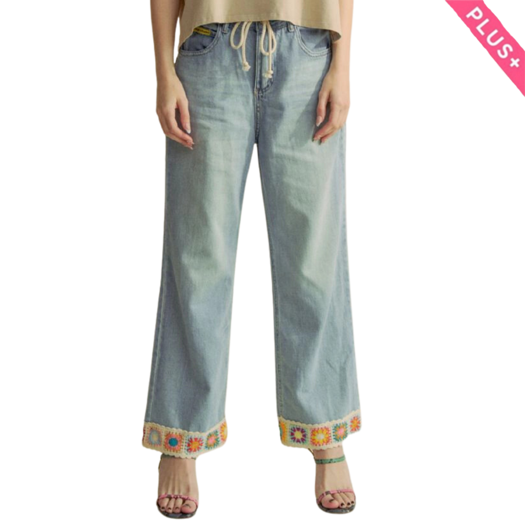 Plus Crochet Trim Straight Leg Denim Jeans