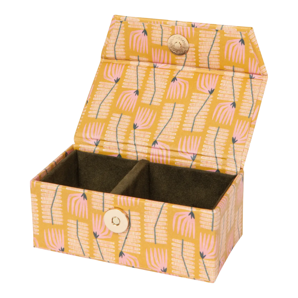 Venus Travel Jewelry Case