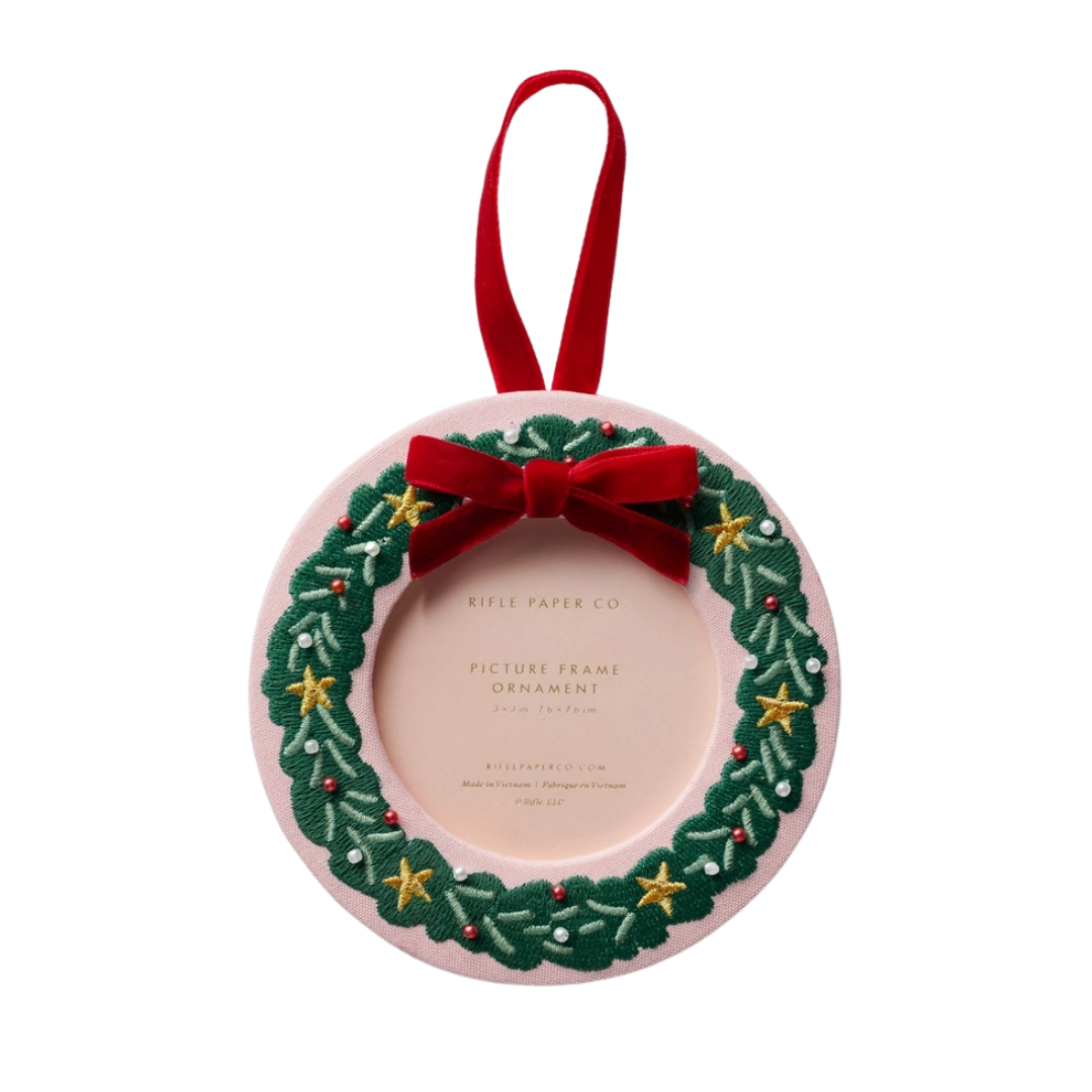 Christmas Wreath Embroidered Frame Ornament