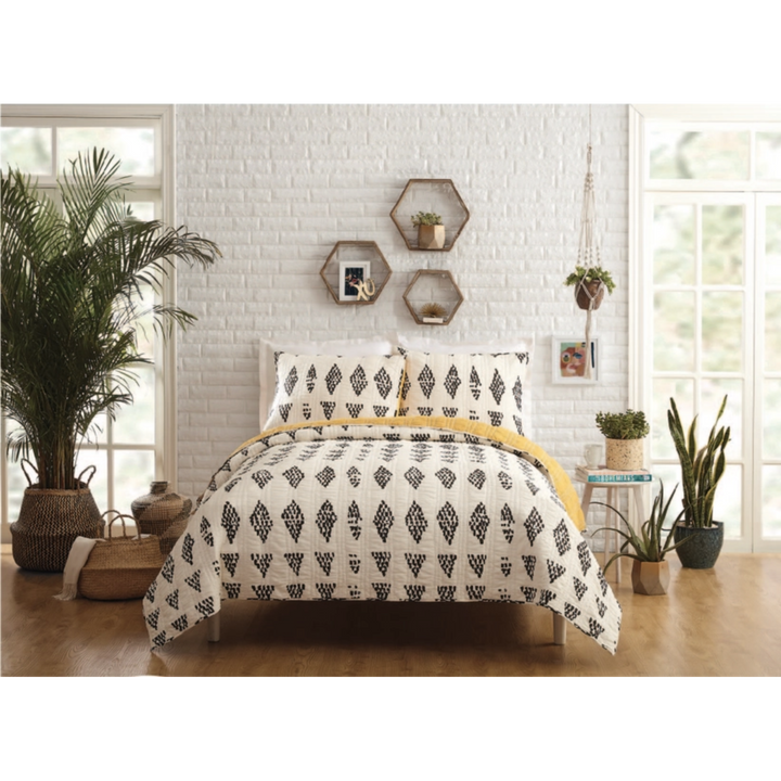 Prosperity 3-Piece Quilt Set by Makers Collective