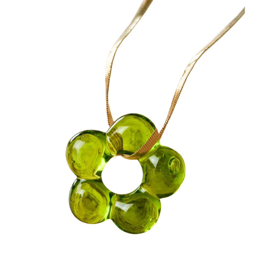 Dazy Glaze Necklace with Gold Chain