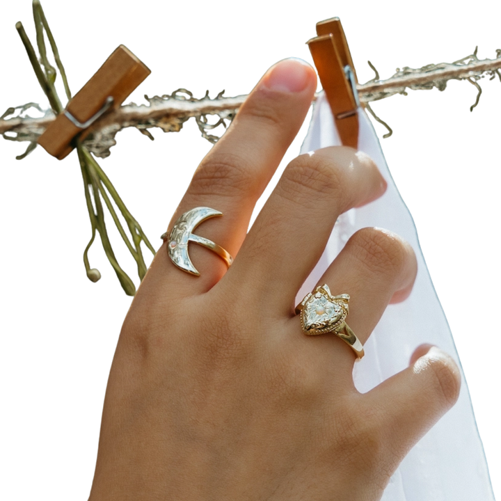 Adjustable Gold Moonstuck Ring