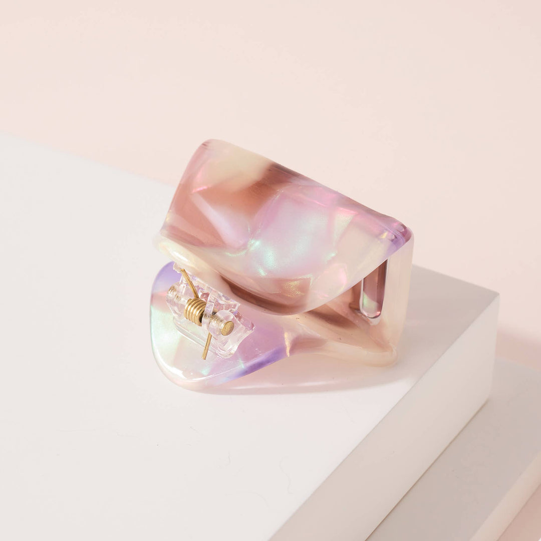 Geo Shaped Sea Shell Hair Claw