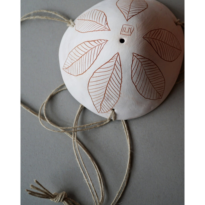 Leaf Hanging Planter in White & Terracotta
