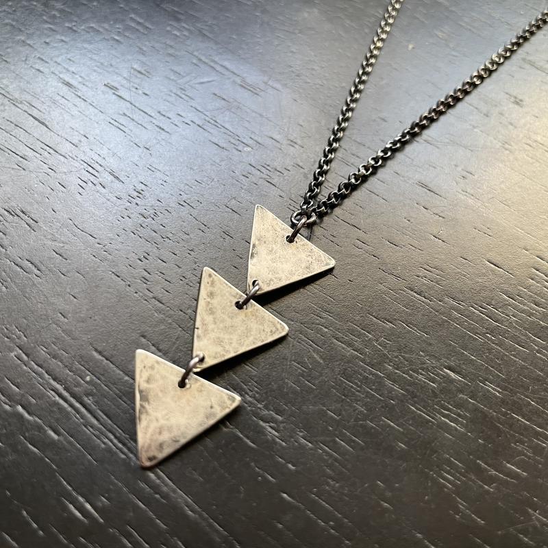 Tiny Silver 3 Triangles Necklace