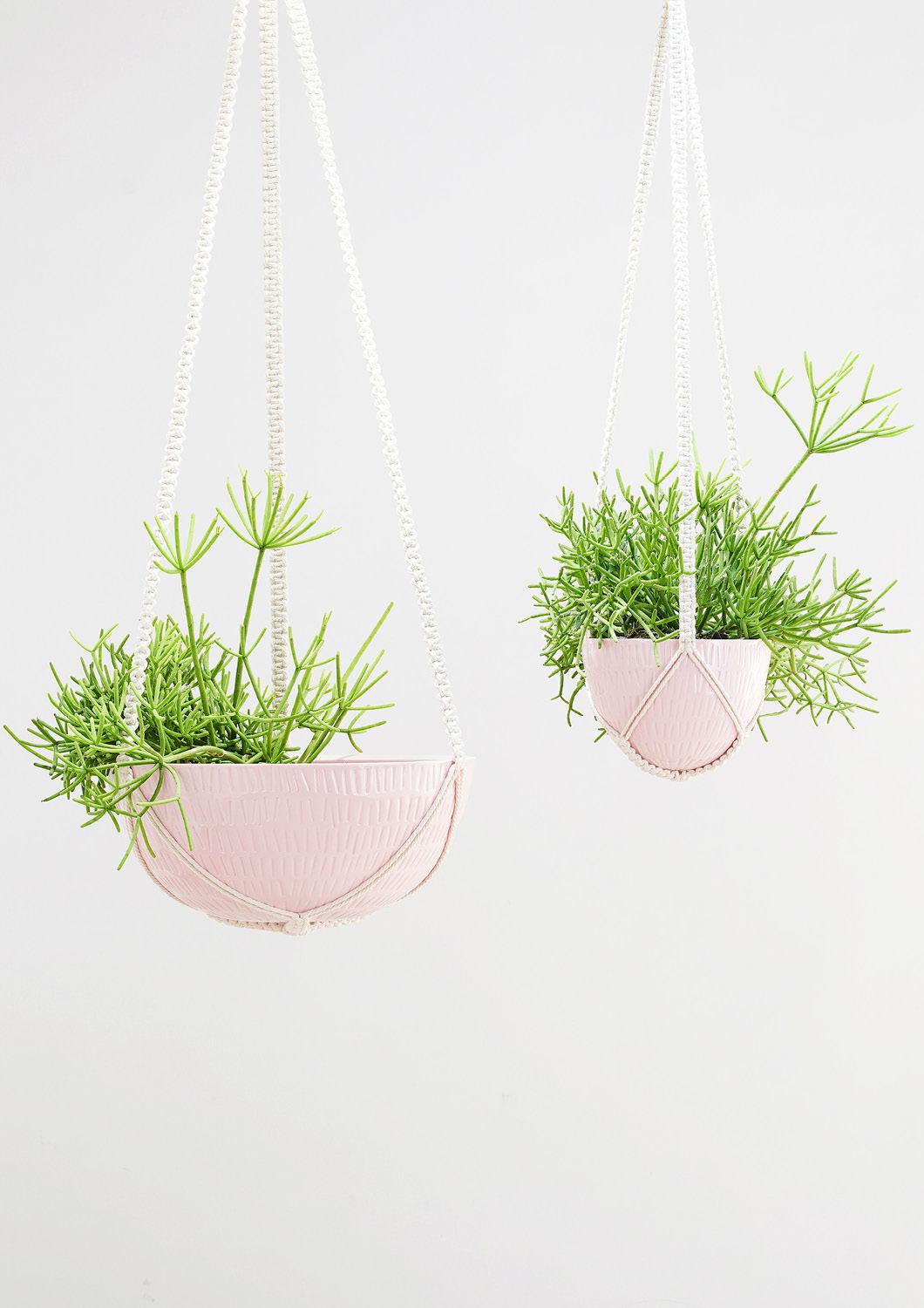 Macrame Hanging Planter - Bright Pink