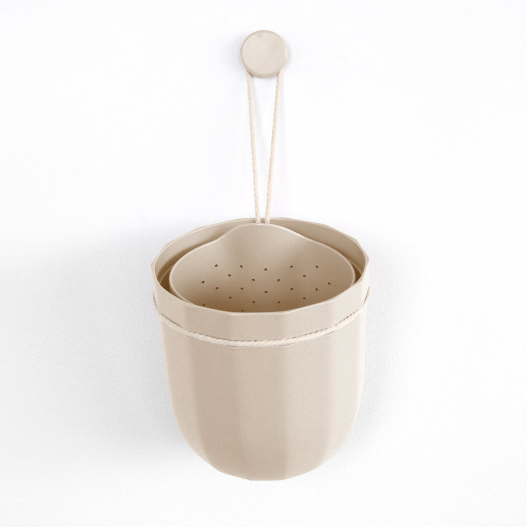 Loop Hanging Eco Planter