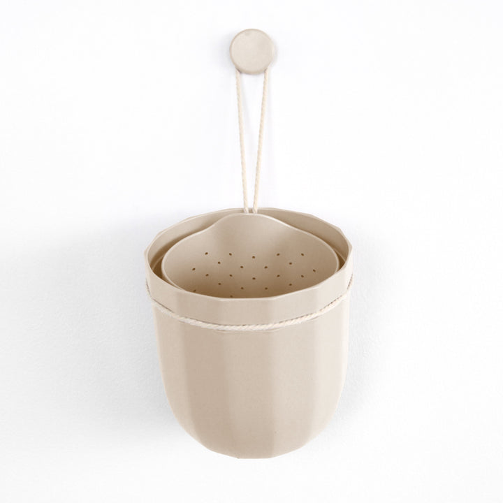 Loop Hanging Eco Planter