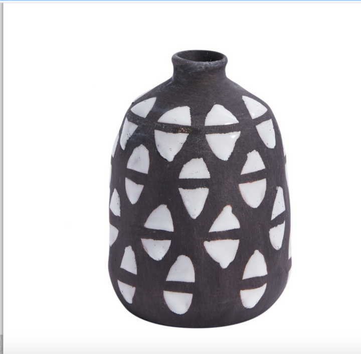 Stryker Budvase