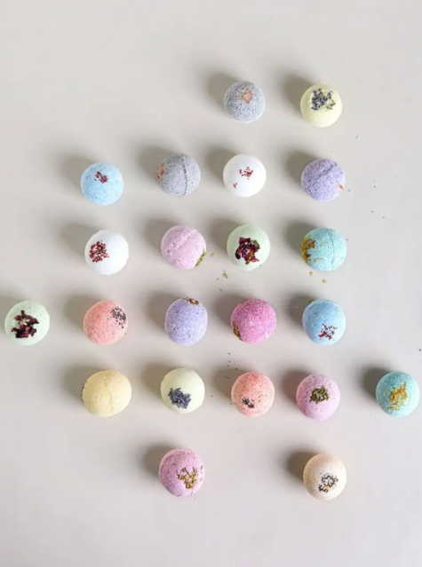 All Natural Essential Oil Bath Bomb