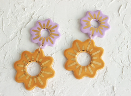 Gold Cutout Flower Ceramic Statement Earrings - Lilac/Caramel