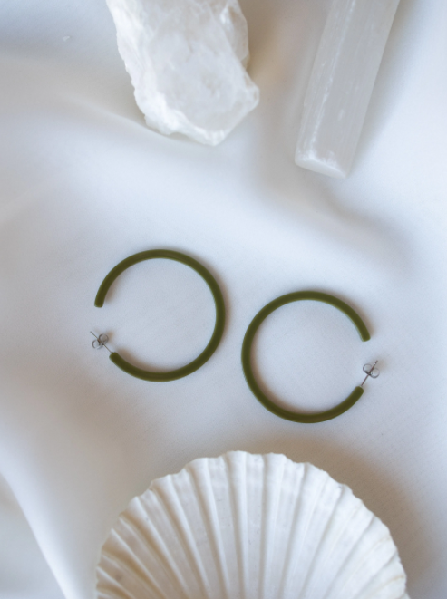 Zuri Hoop Earrings in Olive