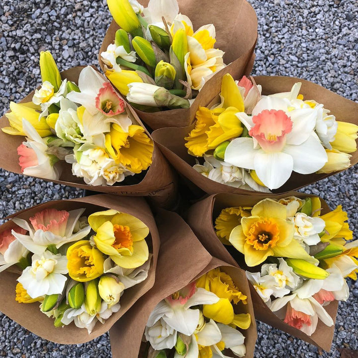 Mother's Day Bouquet & Vase  *LOCAL Pick up Only*
