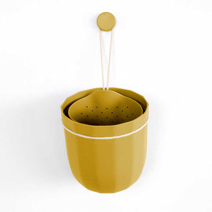 Loop Hanging Eco Planter